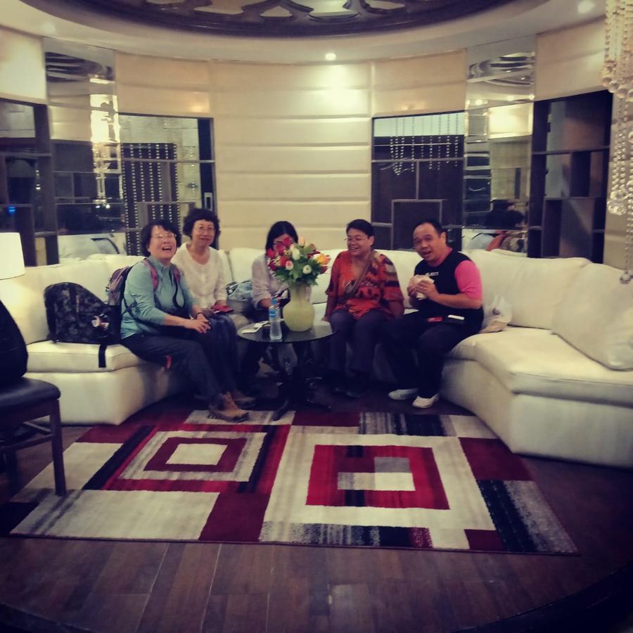 Gulberg Continental Hotel ラホール エクステリア 写真